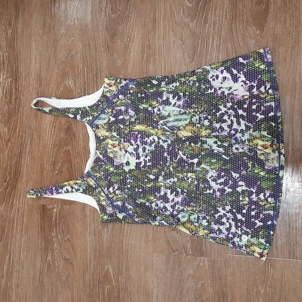 (10) lululemon athletica Floral Design Tank Top Breathable Activewear Yoga Run